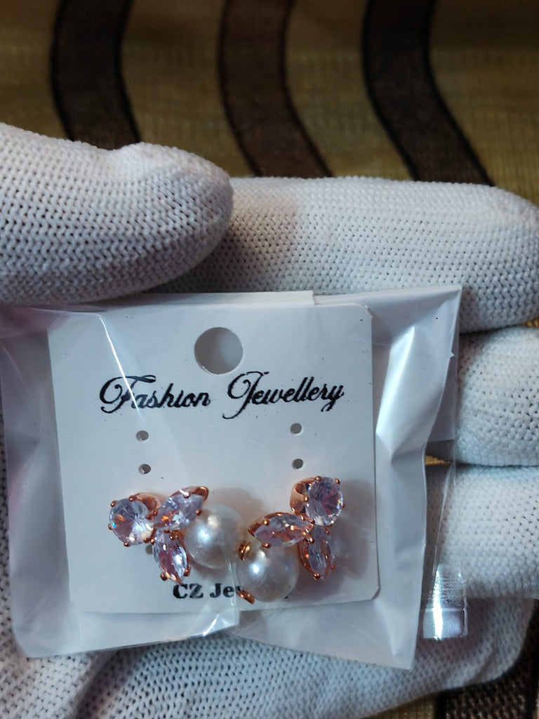 🌸 CZ Pearl Blossom Earrings – Elegant & Graceful