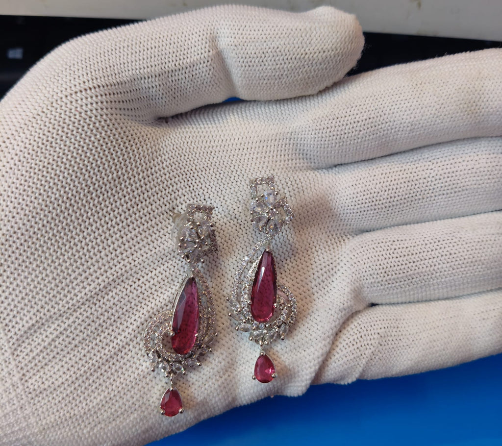 💎 OllHeart Signature Ruby Glow Earrings — Where Elegance Meets Emotion